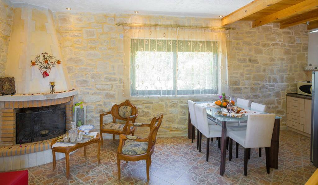 Villa Athina آيرأوبوليس المظهر الخارجي الصورة